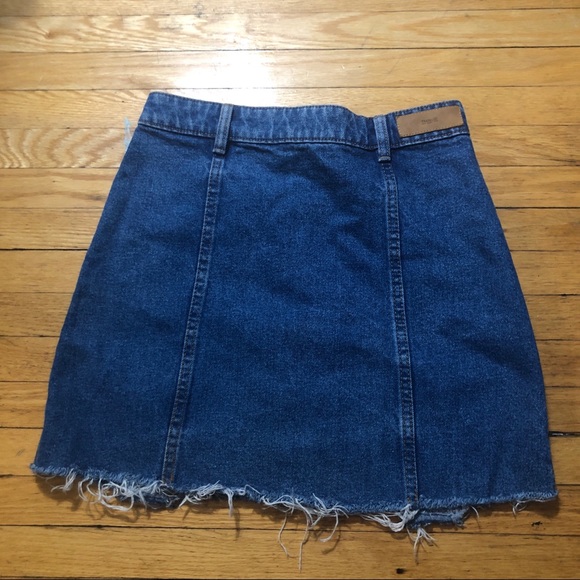 Zara Denim Mini Skirt - Picture 4 of 4